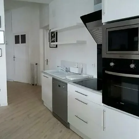 Artdeco Τουλόν